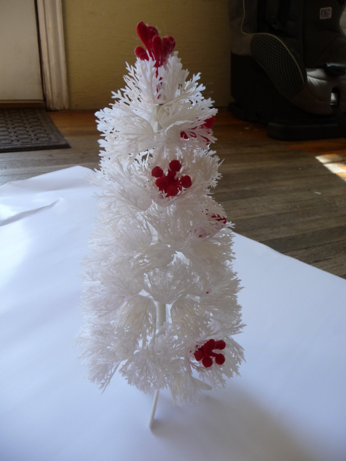 vintage christmas tree white plastic tree table by vintage christmas tree white plastic tree table by