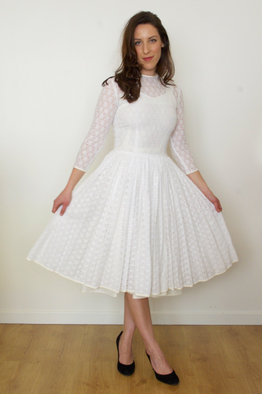 Robe Vintage des années 50 en dentelle blanche fleurie fleurs