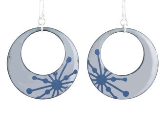 Blue Starburst Mod Circle Enamel Earrings