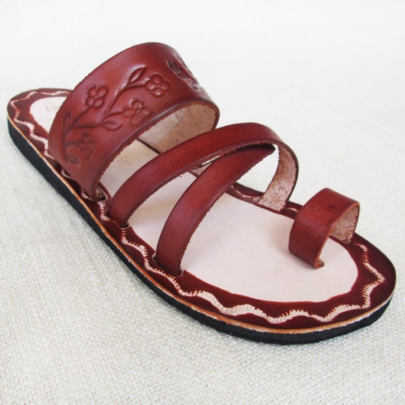 Leather Sandals for women, Handmade, Toe ring and straps, Beach wear ...