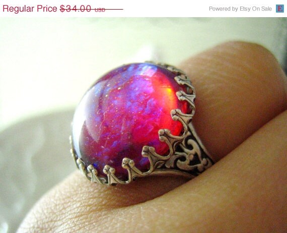 I Want One Of These Amazing Dragons Breath Opal S In A Ring Or Neck Less But Preferably Ring Dragonsbreath Dragonsbreathring Dragonsbreathopal Opal Ring Jewelry Jewellery