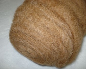 Medium Brown Alpaca Roving - 4 oz Bump