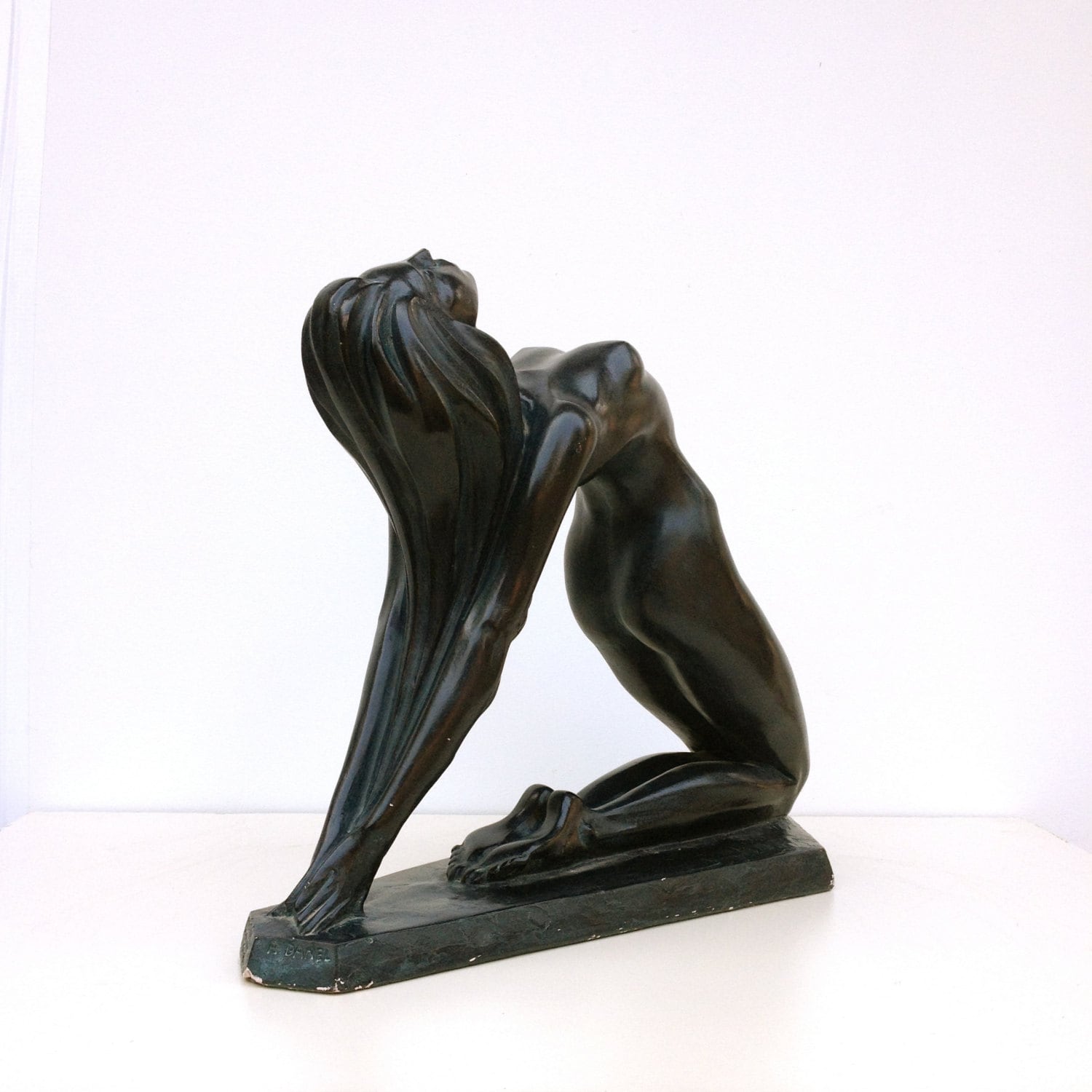 Austin Prod. Inc. Bronze Finish Nude Female Figural Statue 