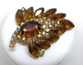 Juliana Rhinestone Leaf Brooch Amber Rhinestones Topaz Aurora Borealis Rhinestones Autumn Fall Brooch Seasonal Brooch Brown D And E DD 582 Juliana Rhinestone Leaf Brooch Amber Rhinestones Topaz Aurora Borealis Rhinestones Autumn Fall Brooch Seasonal Brooch Brown D And E DD 582