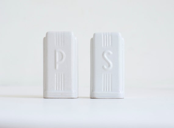 1940's Art Deco White Ceramic Salt & Pepper Shaker Set