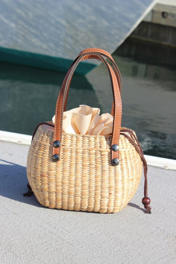 Woven small tote bag picnic bag with leather straps by PGlam