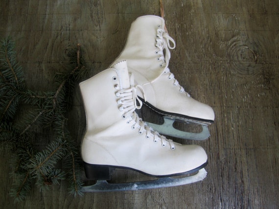 Vintage White Leather Ice Skates Women's Christmas