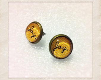 12mm Glass “Joy” Vintage Style Earrings