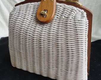 Vintage Simon Mister Ernest White Wicker Summertime Handbag Purse Made in Hong Kong 1960s Wedding Purse