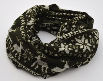 Kids's scarf, Scandinavian print scarf, cowl scarf, green, infinity scarf, kids present, girls, children's scarf, reindeer, snowflake