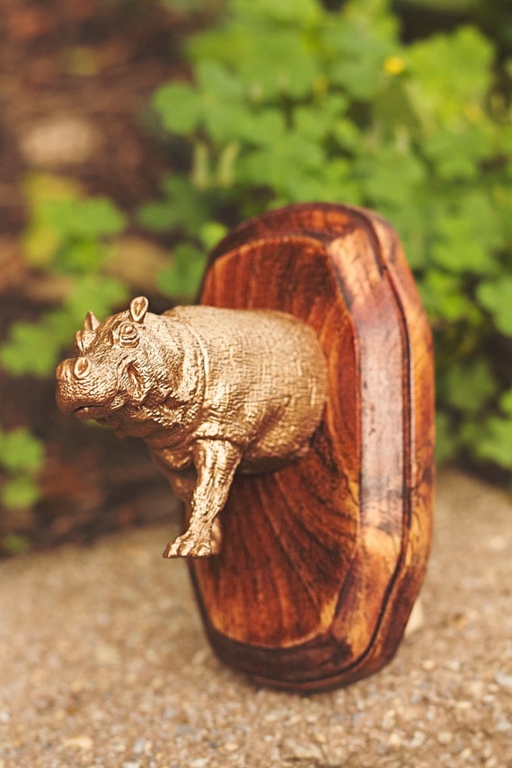 Gold Hippo Animal Head Wall Mount / Jewelry Hanger Faux