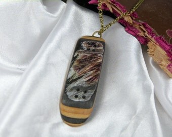 DIYthinker Skateboard Player Pendant Necklace - Handmade Black Leather Rope, Adjustable, Metal Charm, 20+2 Inch Chain