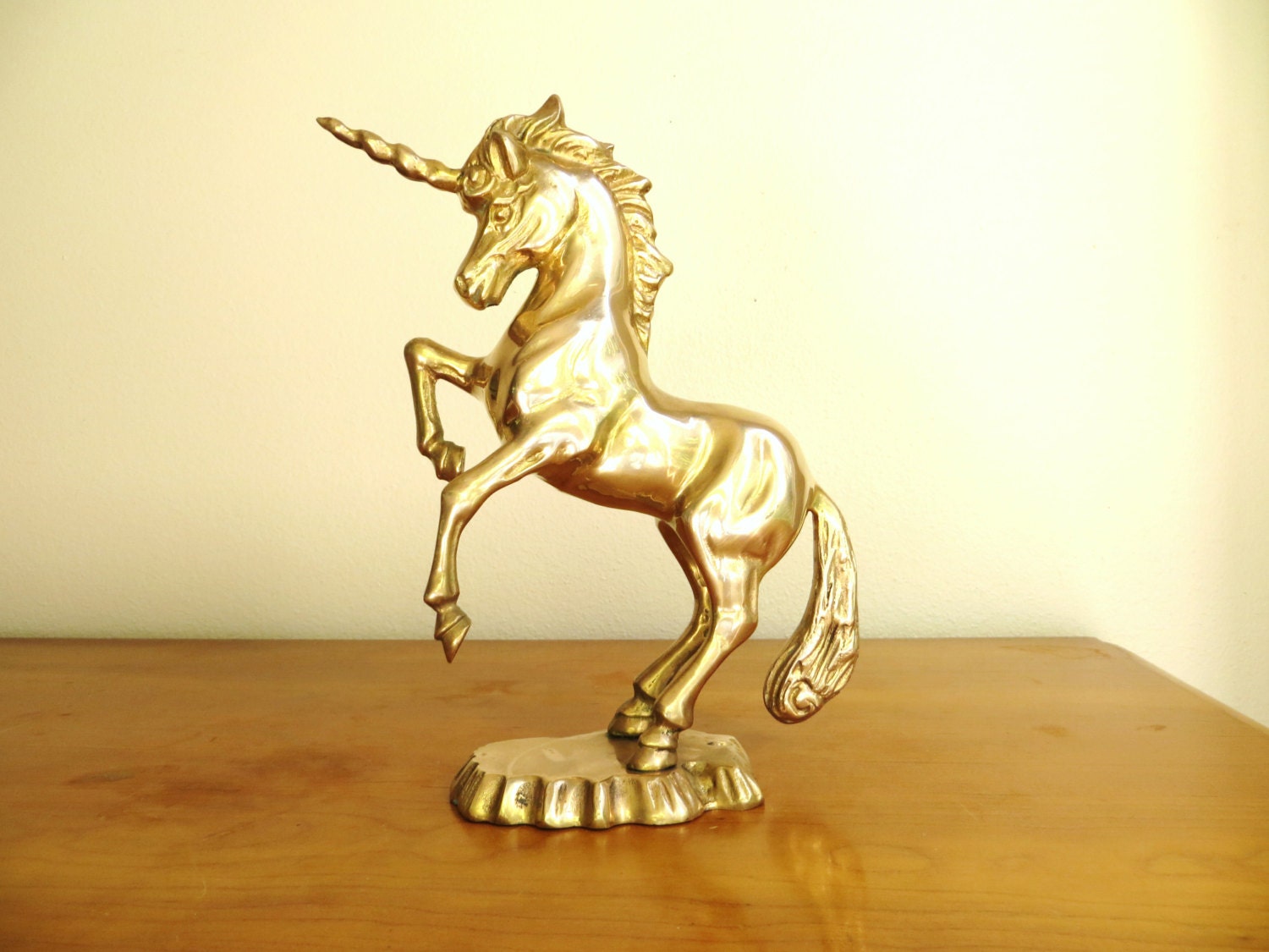 unicorn figurines bulk