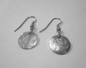 Silver Distressed hammered disc earrings