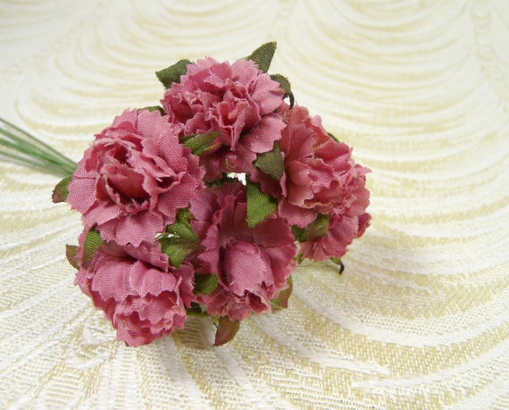 Vintage Carnations Mauve Pink Millinery Small Flowers Bunch of