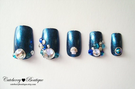 3D Bling Fake Nail Set Kawaii Blue Glitter by CuteberryBoutique