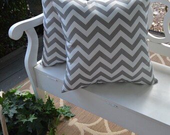 Set of 2 ~ 20" Gray / Grey and White Zig Zag Chevron Outdoor Decorative Throw Pillows