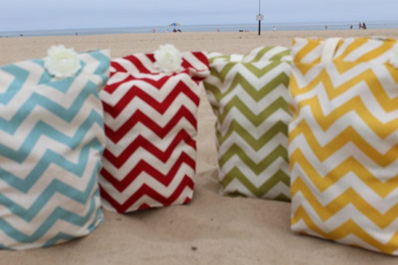 Beach Bags - Chevron Tote Bags - Bridesmaid Gifts - Set Of 4 - Wedding ...