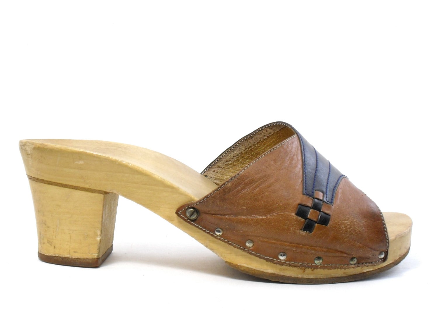 wooden sandals 7.5 38 / 70s sandals / 1970s by FindsAllKinds