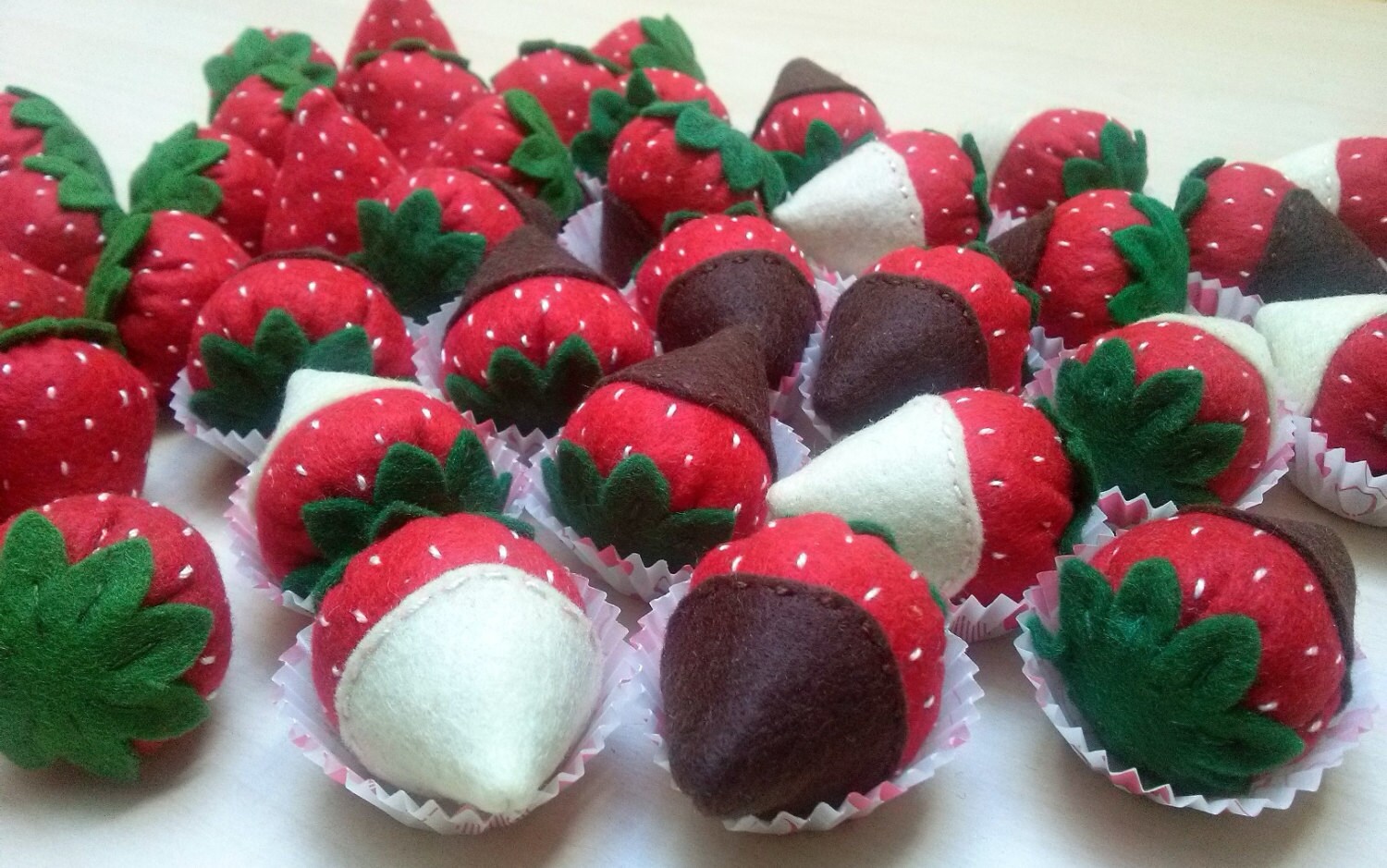 Play food Felt strawberries in chocolate set of 4 Tea