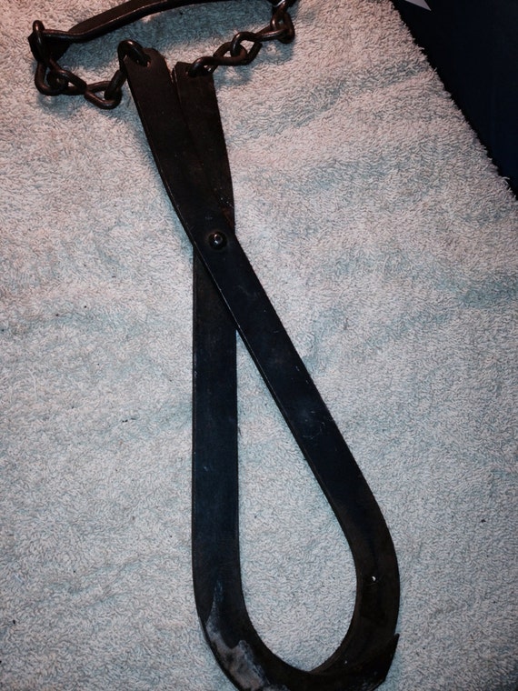 Antique small ice block log Tongs Rusty Crusty Primitive