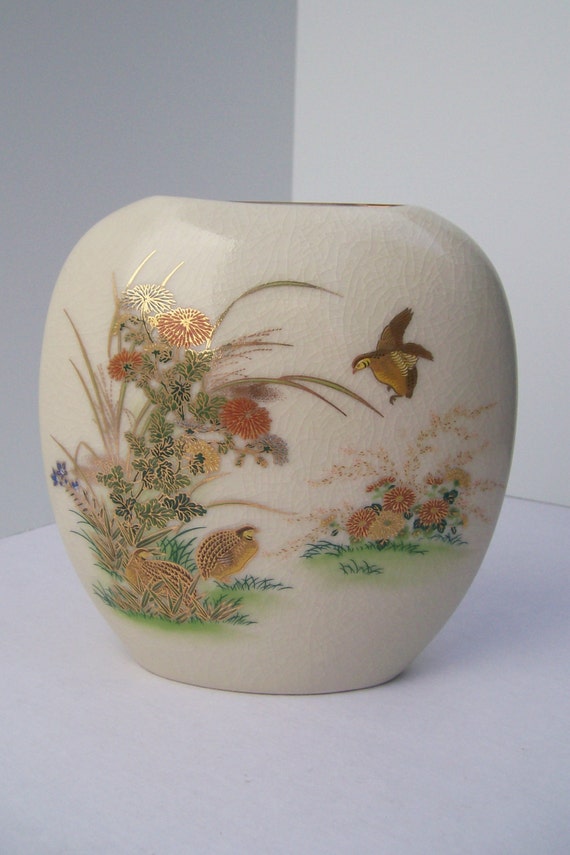 Otagiri Cushion Vase Japanese Design Quails by GidgetAndMirabelle