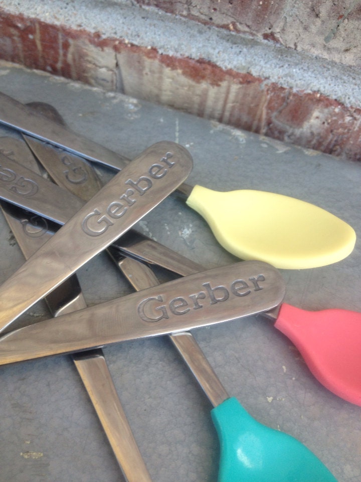 Set of 7 Rubber Coated Baby Spoons Yellow Blue by RetroRetake