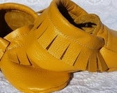 Baby mocassins, mustard yellow, genuine leather, handmade Baby mocassins, mustard yellow, genuine leather, handmade