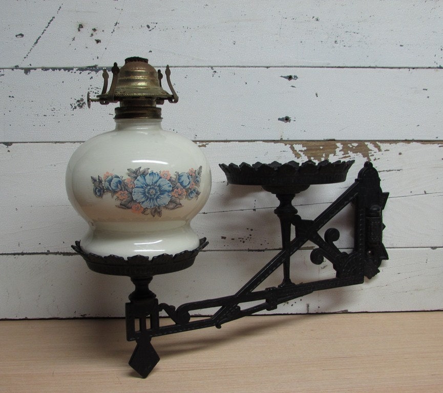 Double Oil Lamp Holder Black Cast Iron with by BusyOnBlackwood