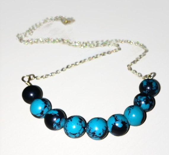 Items Similar To Turquoise And Black Beaded Gold Necklace (N13) On Etsy