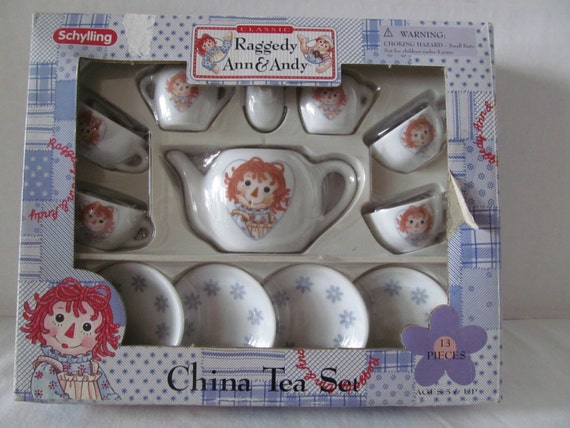 raggedy ann tea set basket