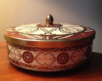 Vintage tin container made in England