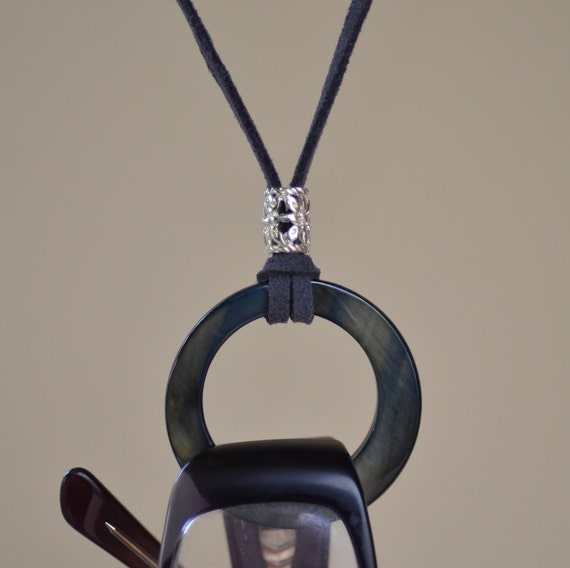 Eyeglasses Holder Necklace. Mother of Pearl Loop Leather