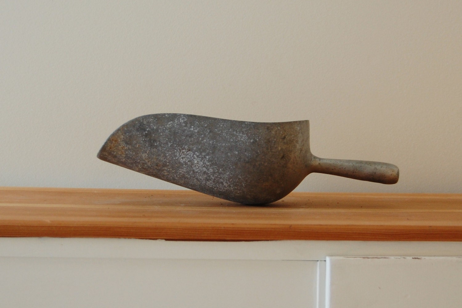 Vintage Metal Grain Scoop Wagner Ware by LakenessRoad on Etsy