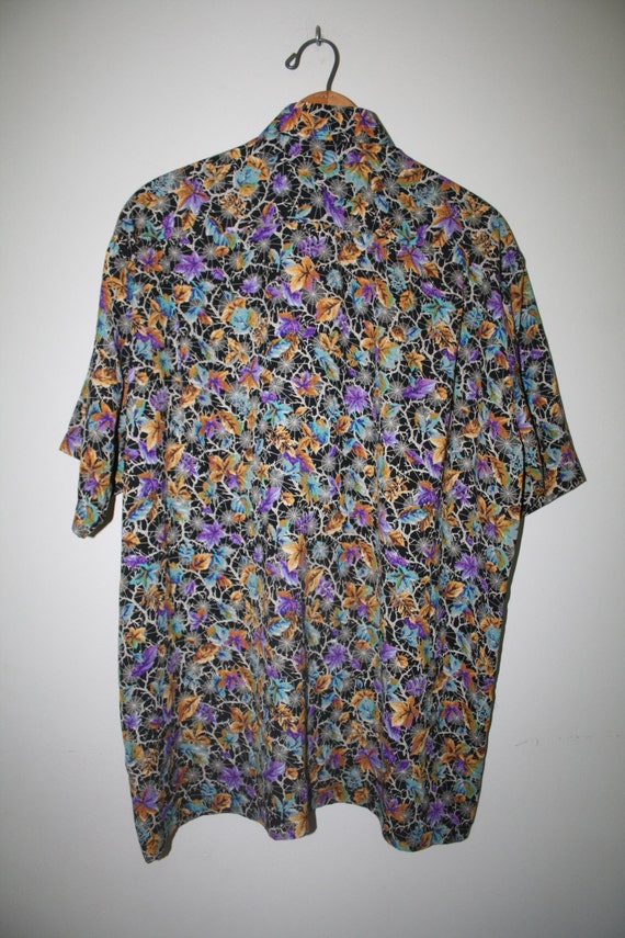 SPIDERWEB & LEAVES // 90s // goth hawaiian shirt // vintage