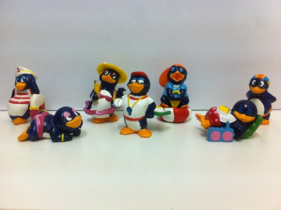 Items similar to Vintage 7 Penguins Figurines 1994 Kinder Mini ...