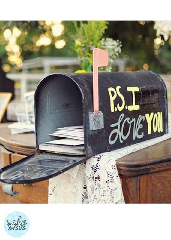 Items similar to Mailbox Wedding Card Holder on Etsy