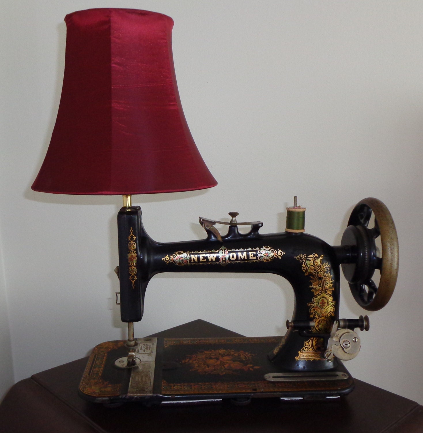 Antique New Home Sewing Machine Table Lamp