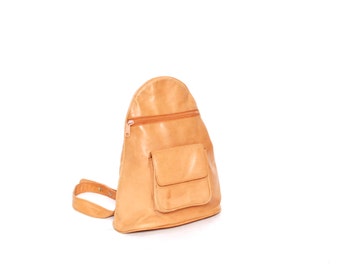 GRUNGE tan leather 80s 90s BACKPACK hobo triangle rucksack mini KNAPSACK