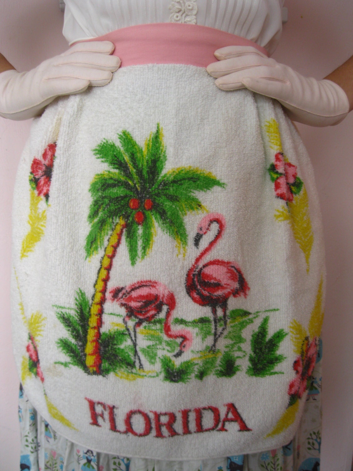  Vintage  Florida souvenir  apron flamingos and by 3floridagirls