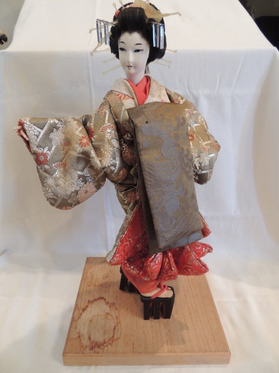 Authentic Geisha Doll Japanese Kabuki Doll Ningyō Dolls