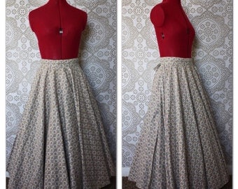 Vintage 1950's Pink and Grey Cotton Circle Skirt XS