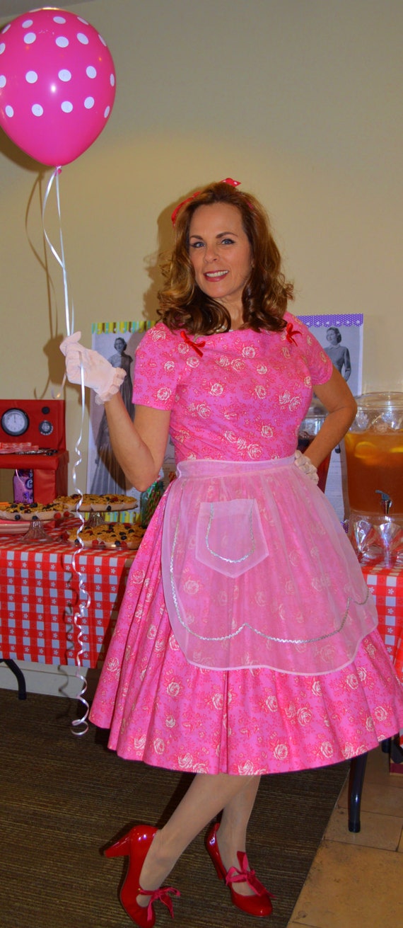 Items similar to 50's Housewife Pink Dress - Hand-Made ...