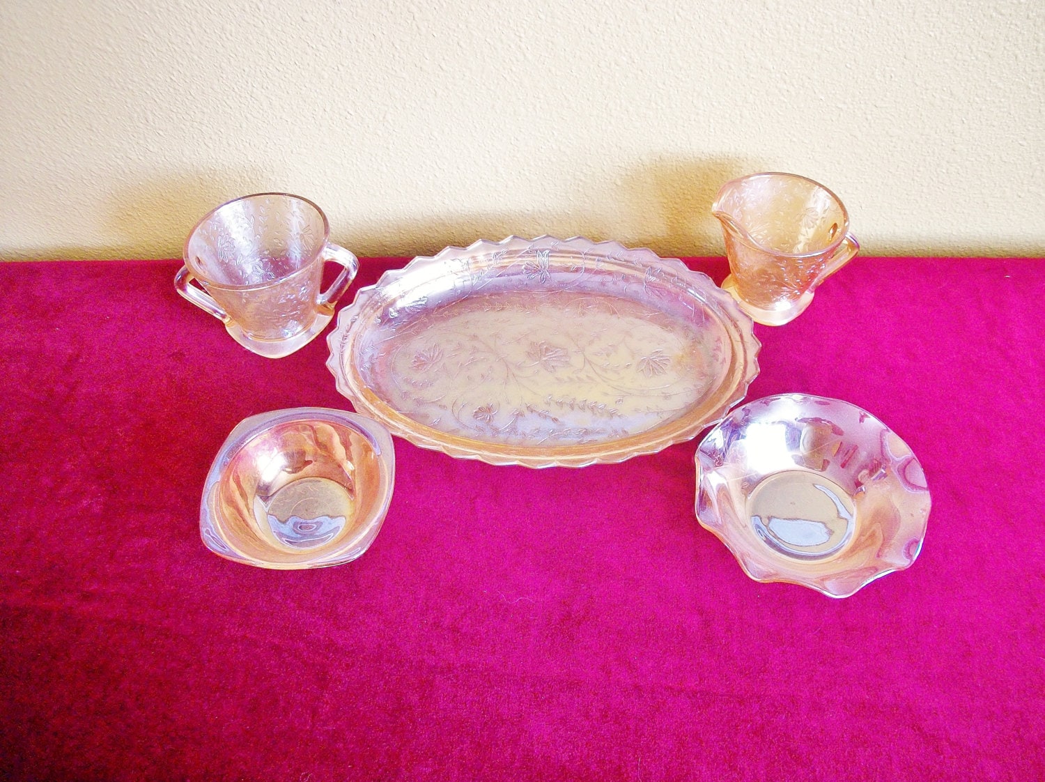Vintage Five Piece Floragold Carnival Glass Dishware Set with Plate