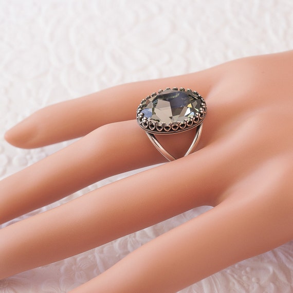 swarovski black stone ring