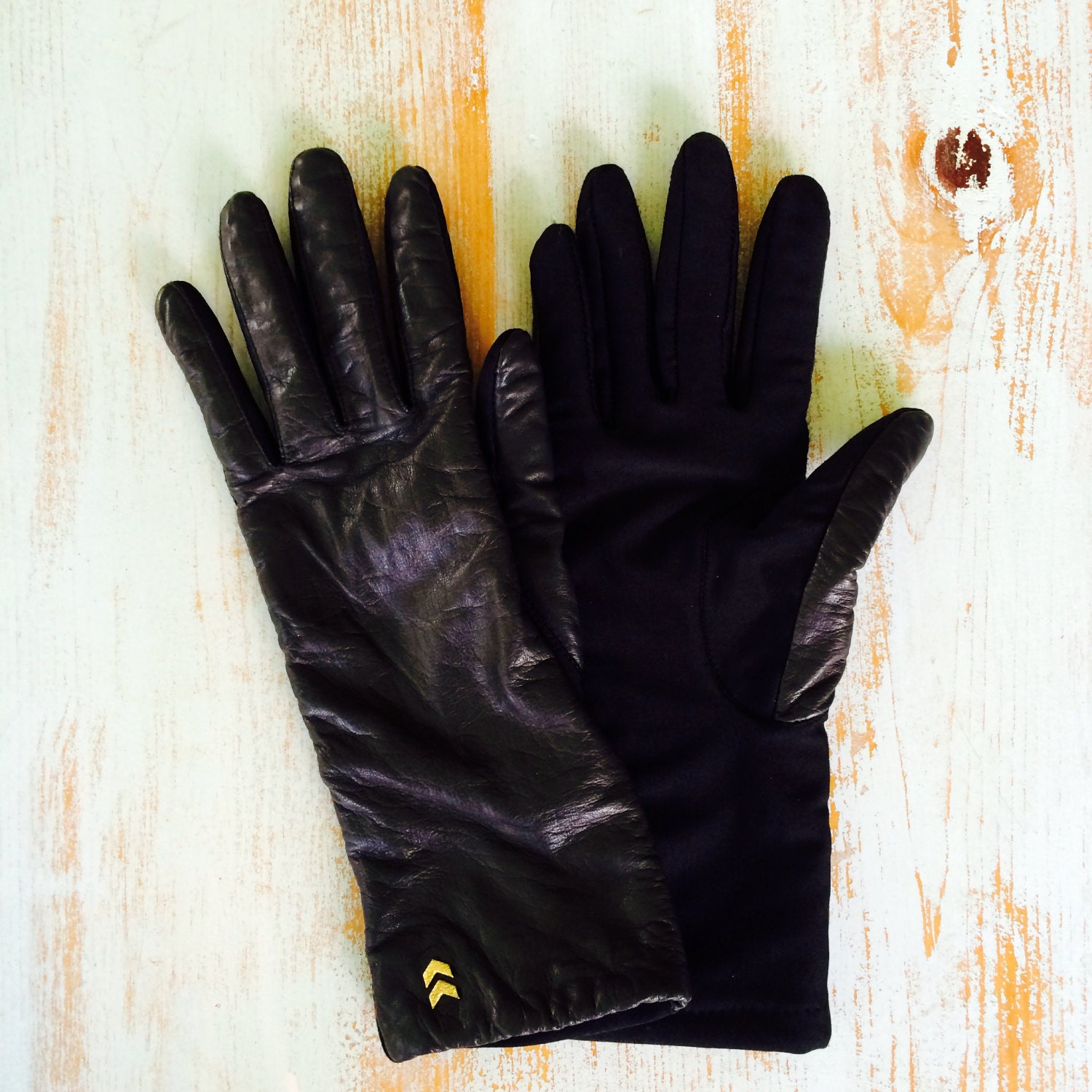 Aris ISOTONER Black Leather Gloves x Cashmere Lined