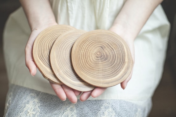 Wooden coaster - Oak wood - Wood slice coaster - Rustic coaster