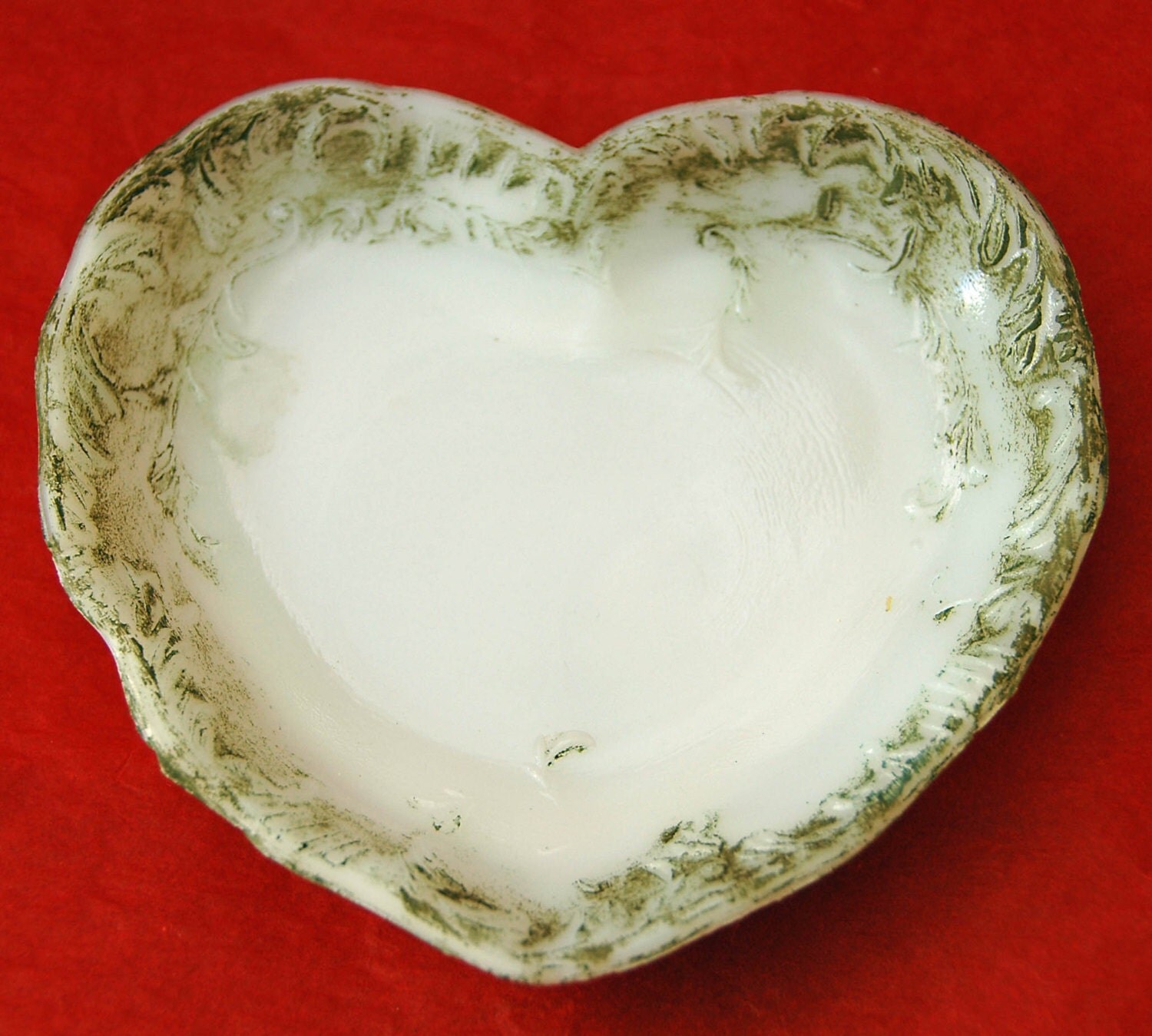 Antique DITHRIDGE HEART MILK Glass Dish Victorian 1880s