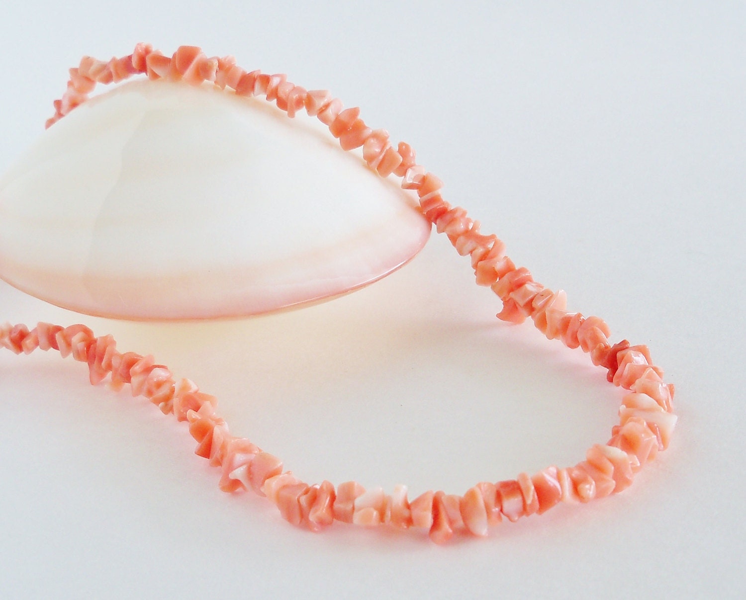 Summer Vacation Coral Chip Necklace
