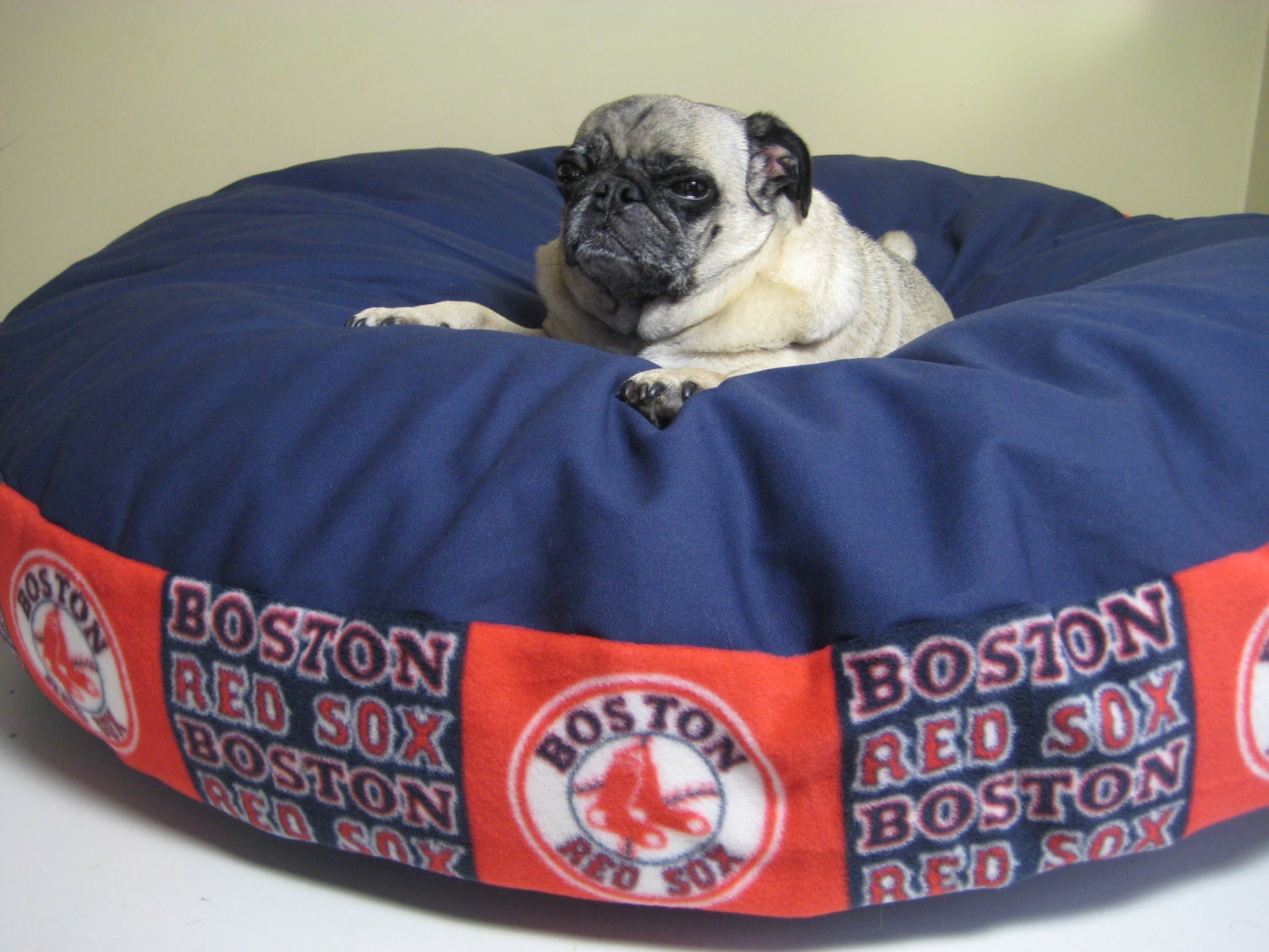 Huge Dog Bed Boston Red Sox Baseball 50 Inch Round Pet Cat